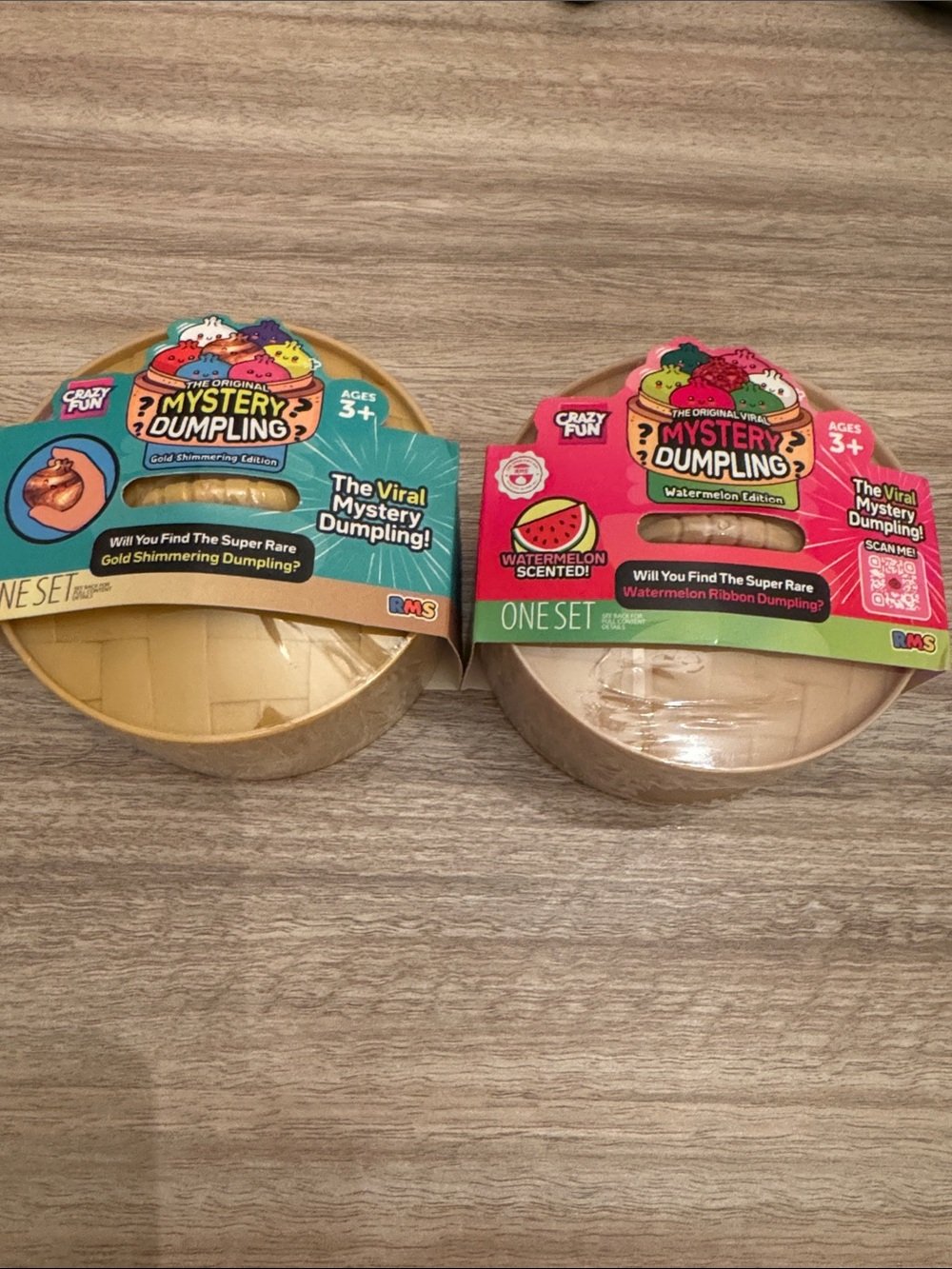 Mystery Dumpling Gold Shimmering & Watermelon Edition. Set of 2. NEW